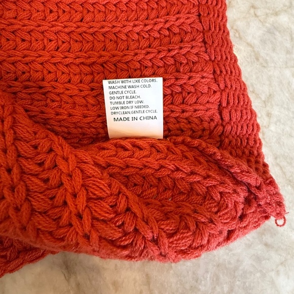 Unbranded Women's Button-Up Boho Sleeveless Vest Sweater; Gold Buttons; Small - Picture 5 of 5